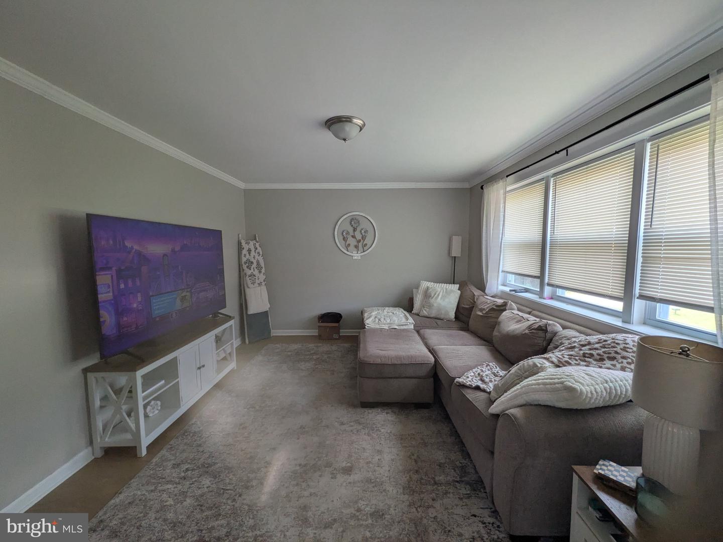 125 Orchard Ave Property Photo 3