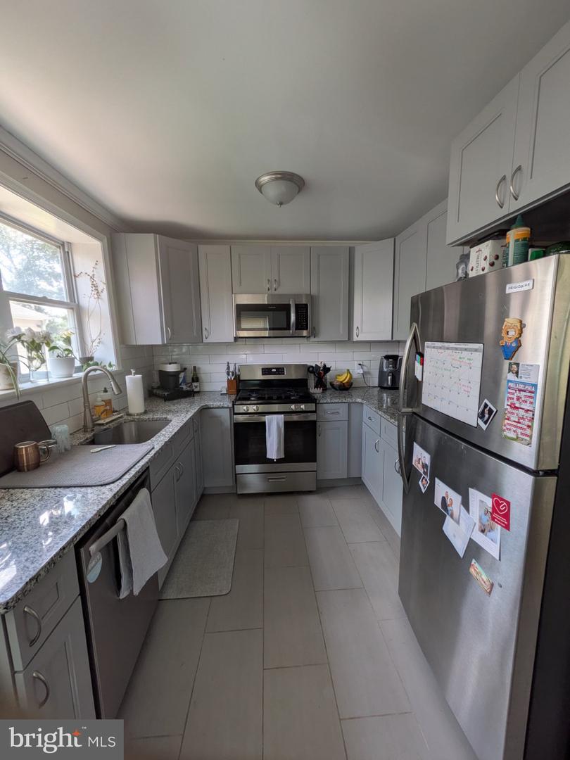 125 Orchard Ave Property Photo 4