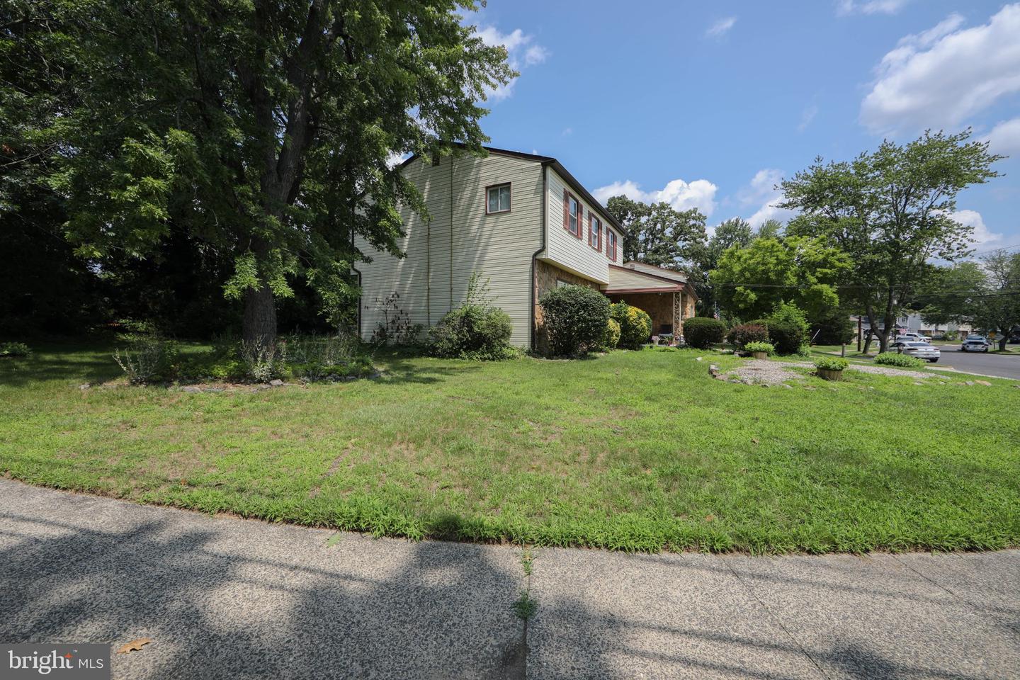 2 Clark Dr Property Photo 37