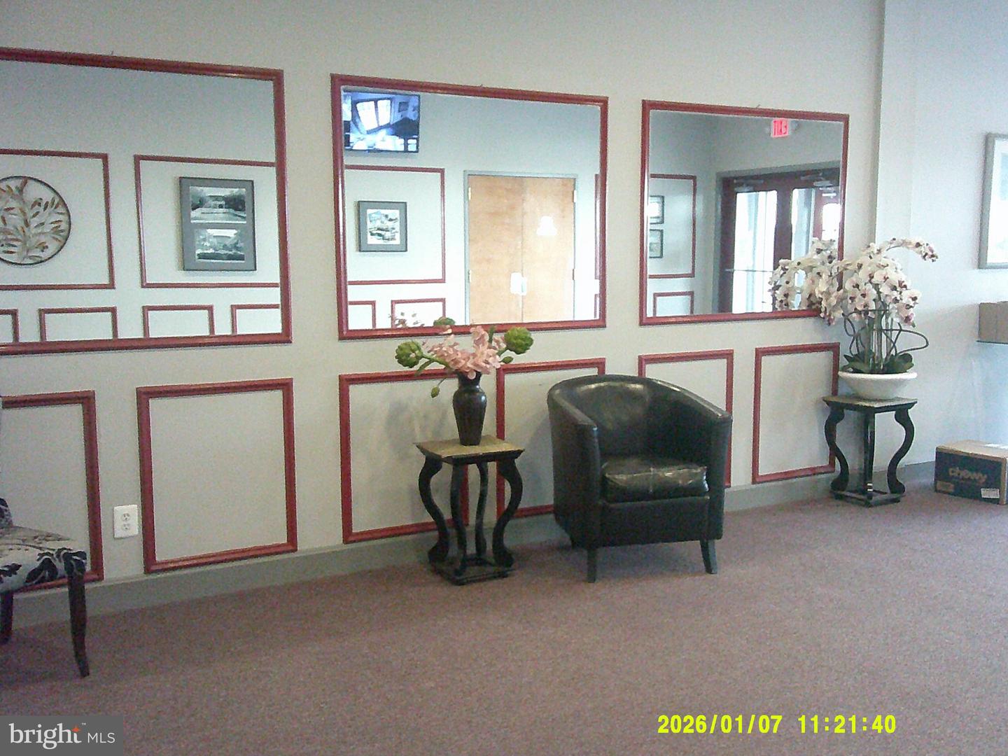 4023 Main St Property Photo 5