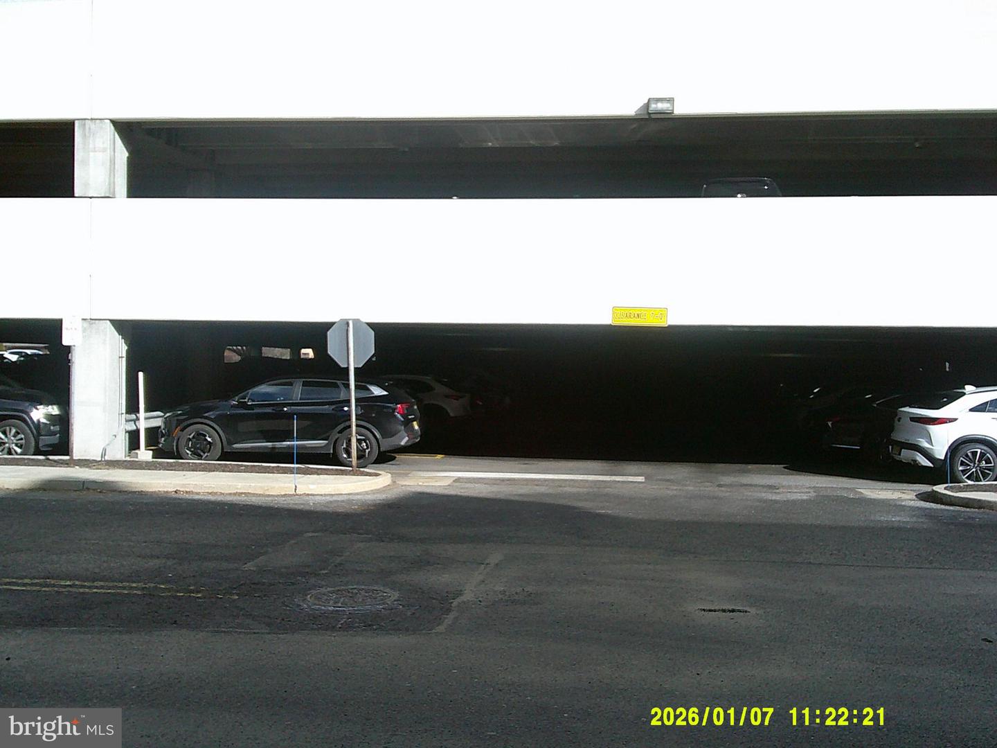 4023 Main St Property Photo 6