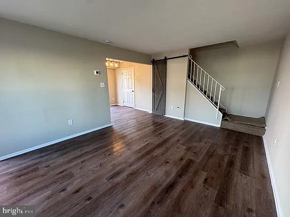 17 LENNOX CT Property Photo 1