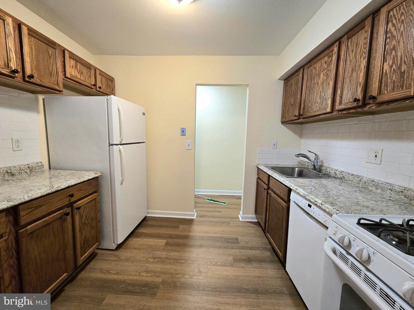 114 Van Buren Rd #5 Property Photo 7