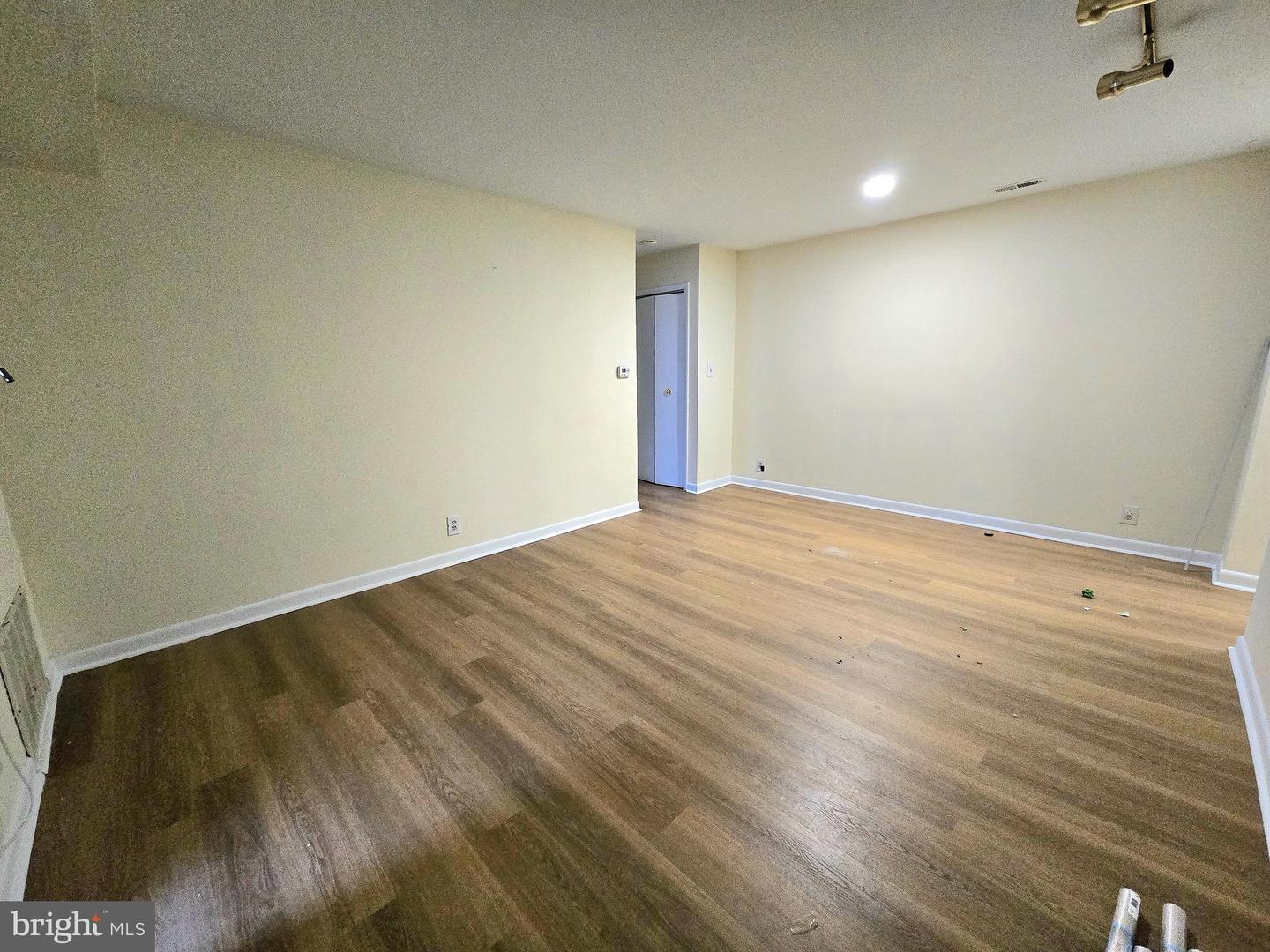 114 Van Buren Rd #5 Property Photo 9