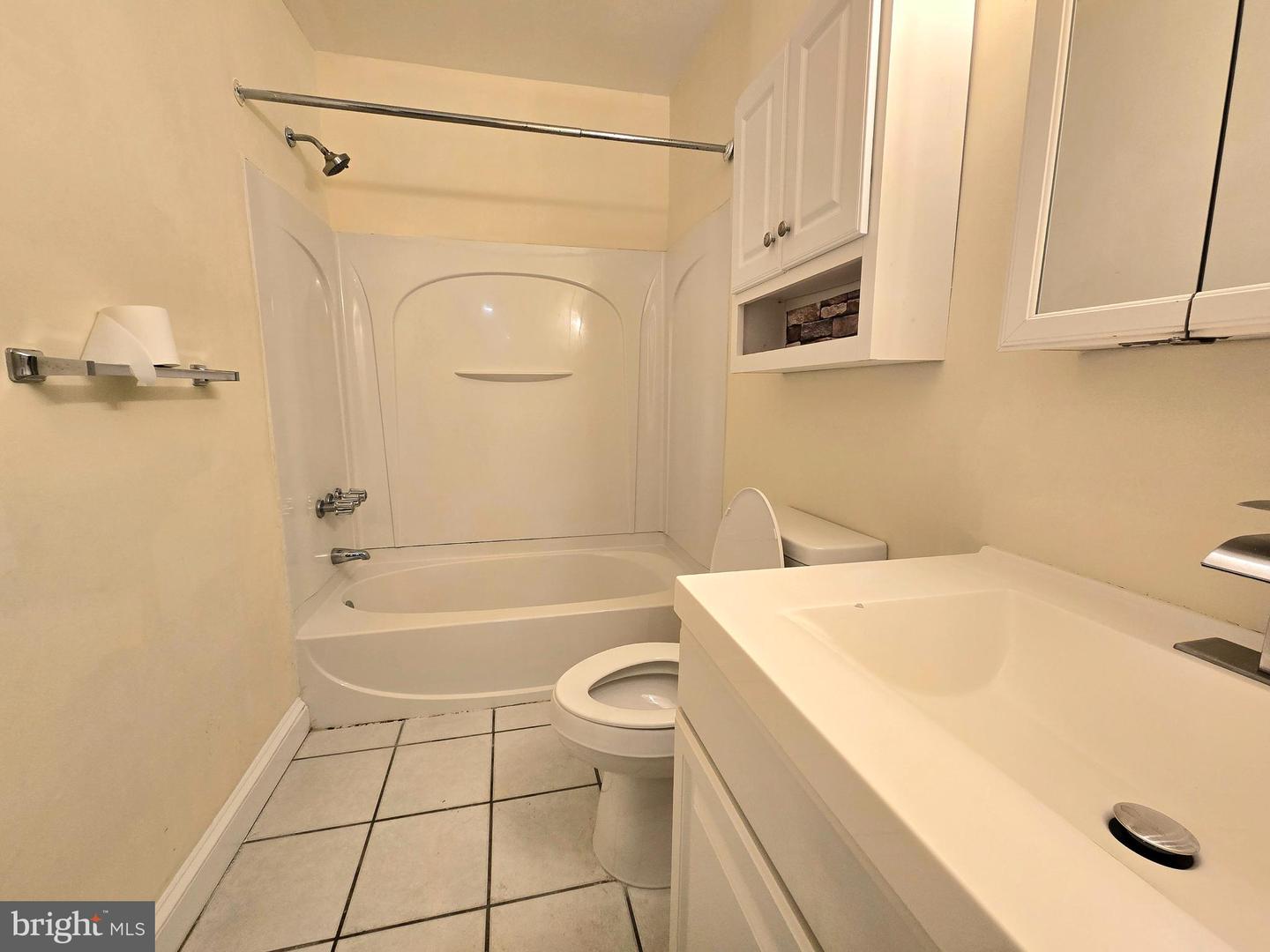 114 Van Buren Rd #5 Property Photo 11