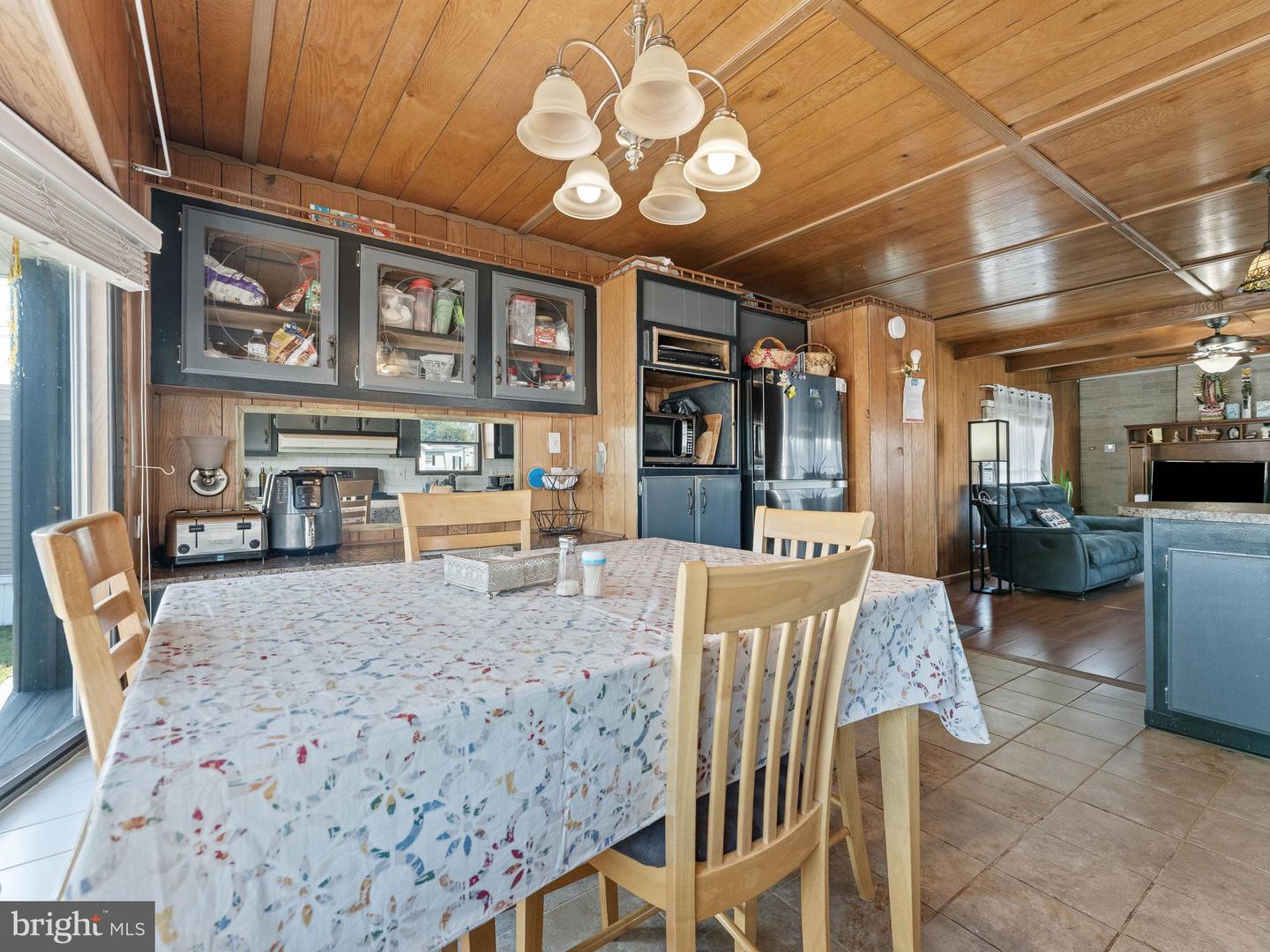 3a Ashwood Ave Property Photo 6