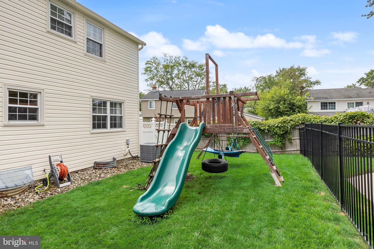 365 Roberts Dr Property Photo 35