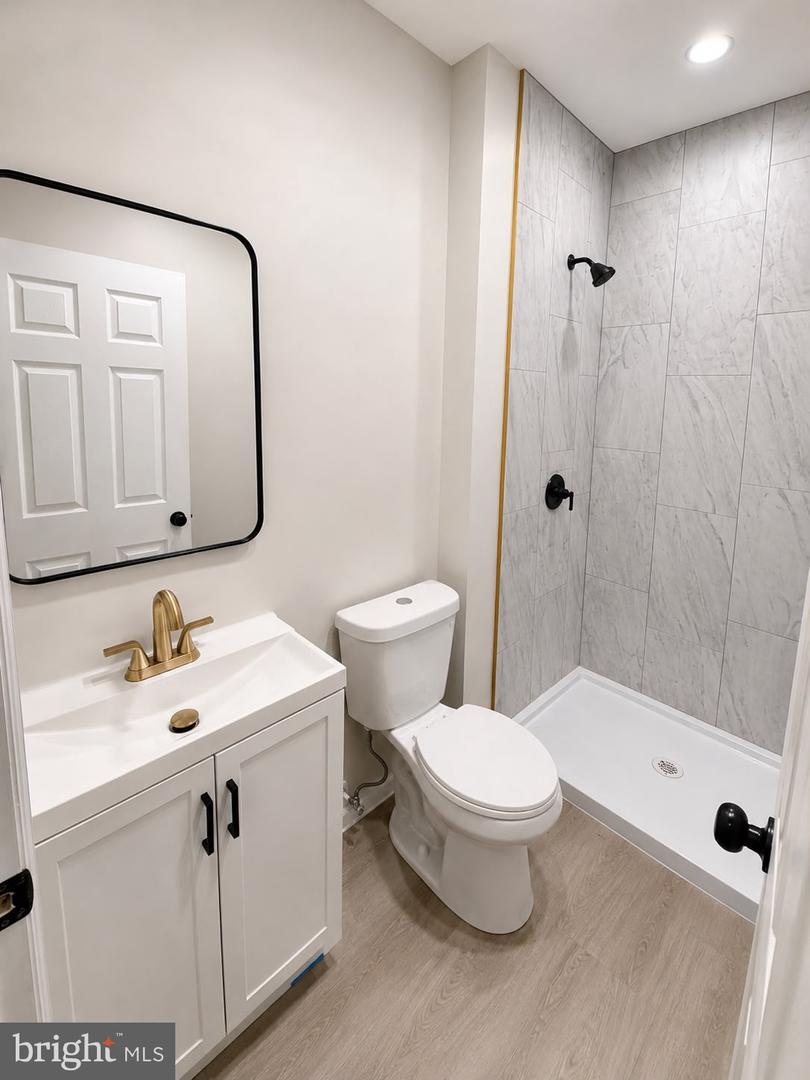 3720 Westfield Ave #b Property Photo 9