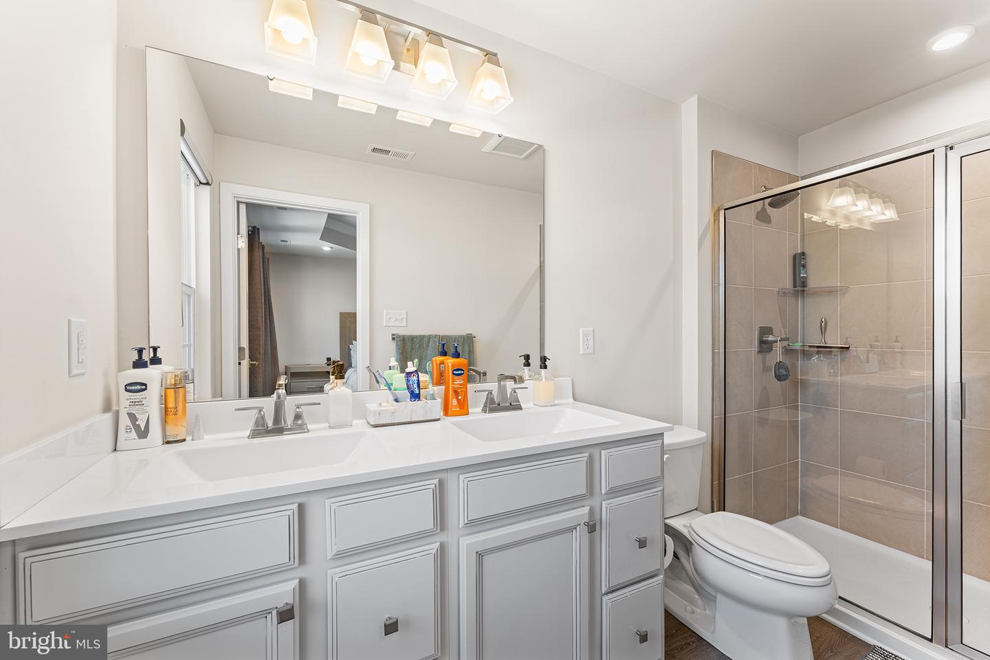 172 Freedom Way Property Photo 21