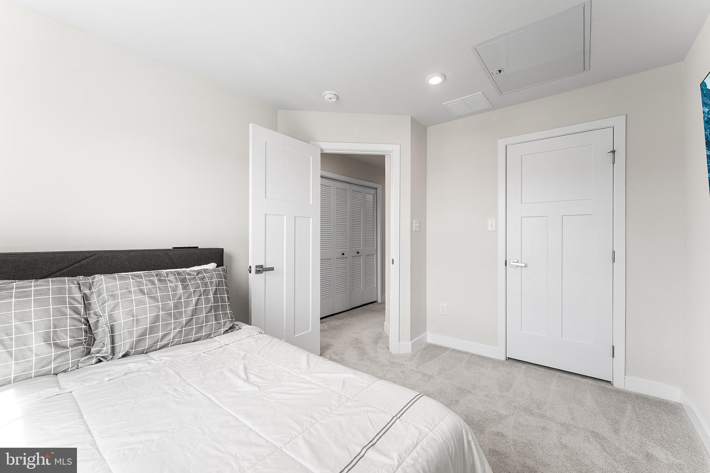 172 Freedom Way Property Photo 24