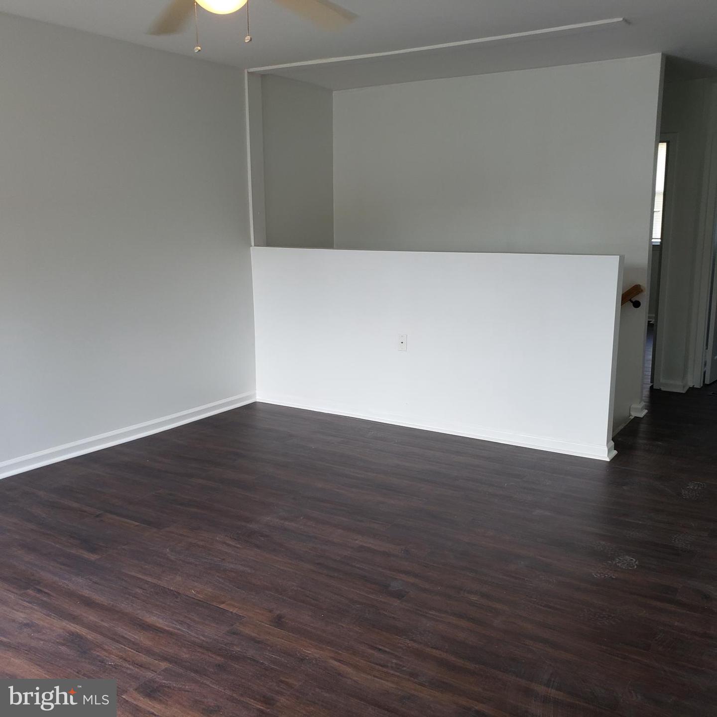 931 W Browning Rd Property Photo 3
