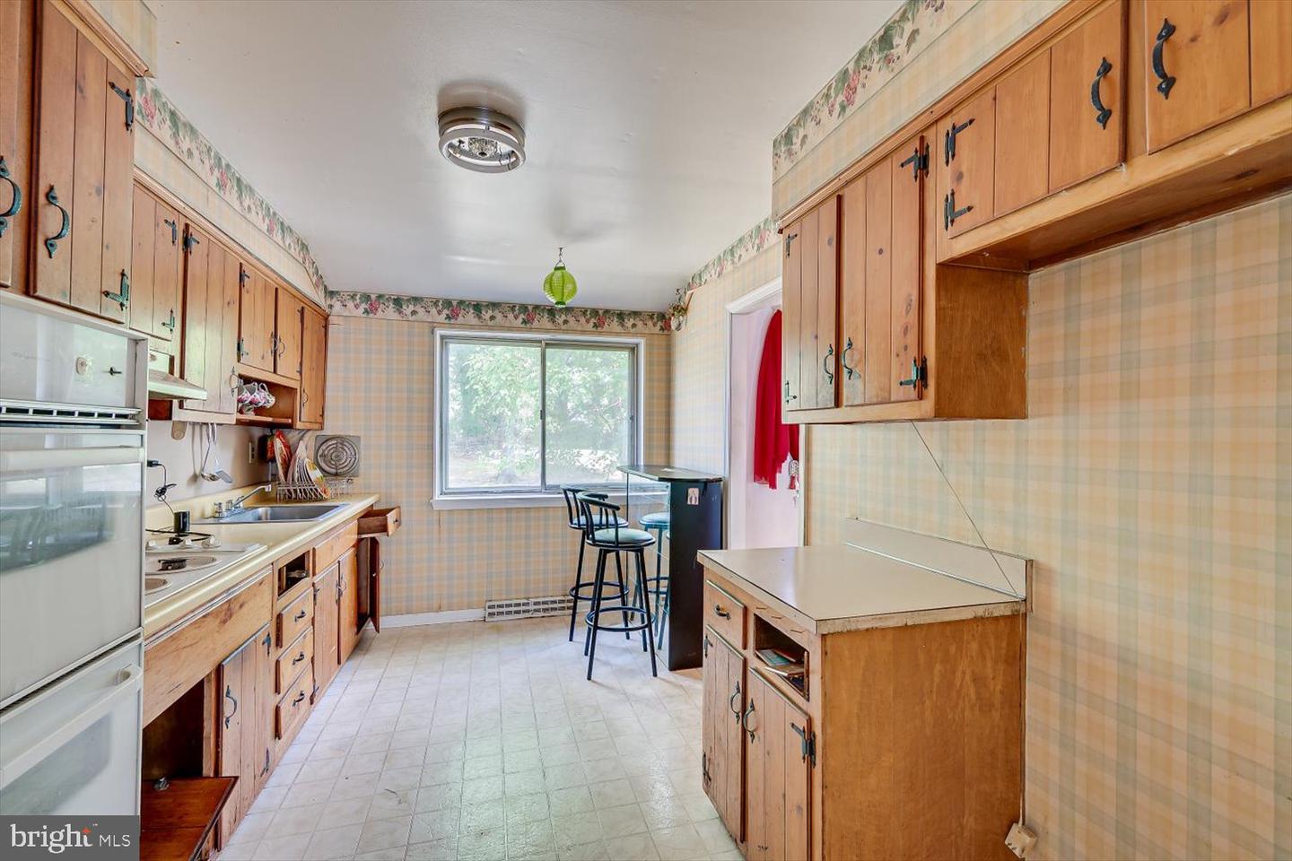 317 Brookmead Dr Property Photo 7