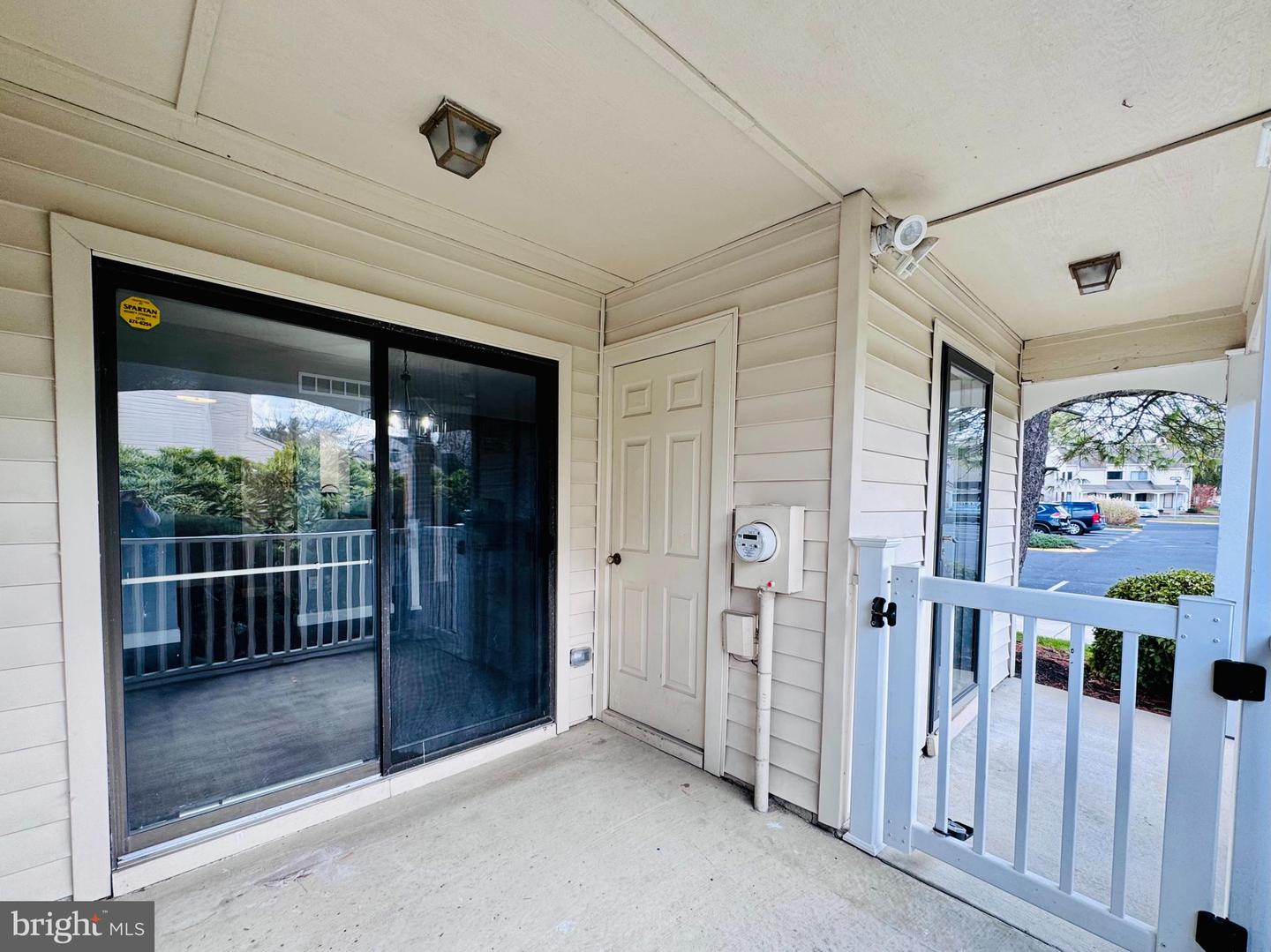 1403 Roberts Way Property Photo 3