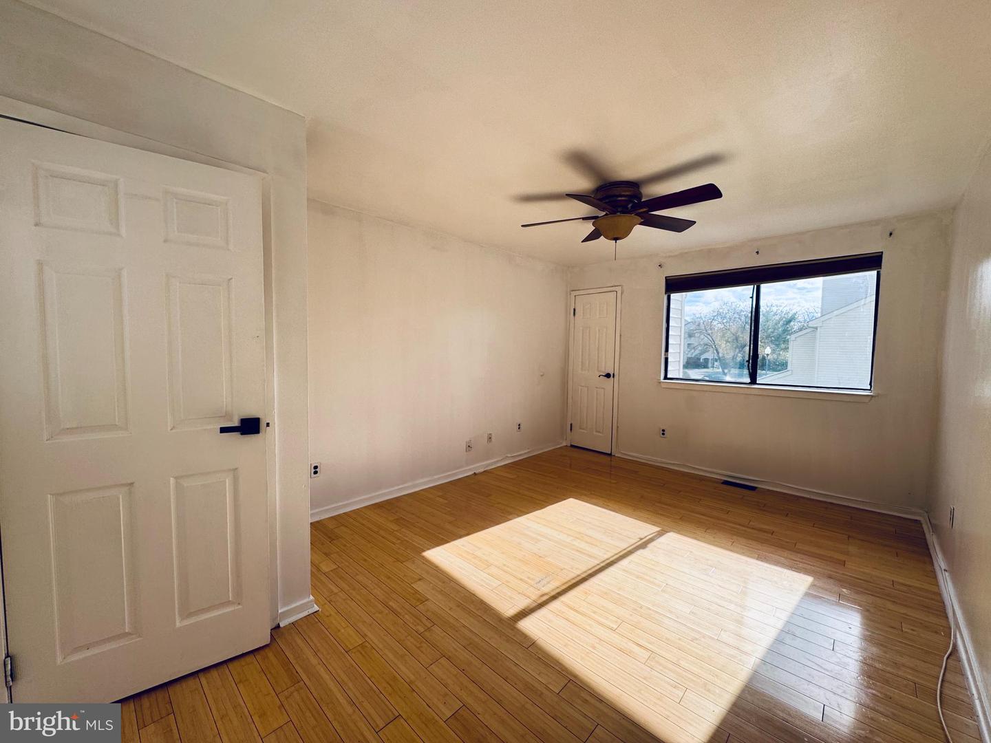 1403 Roberts Way Property Photo 14