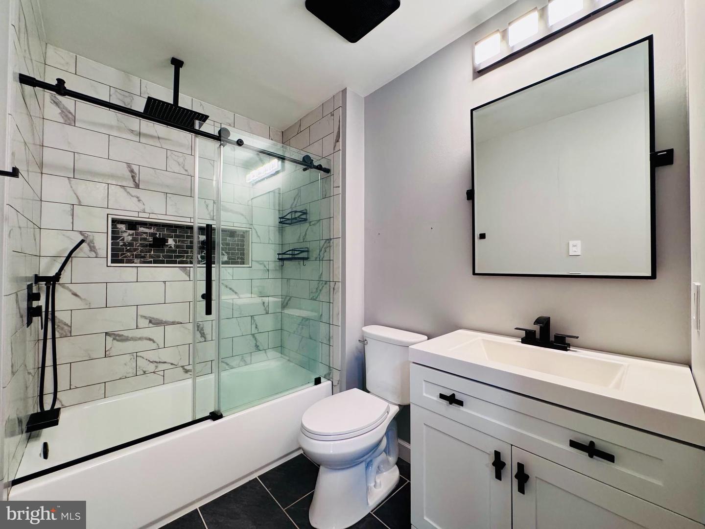 1403 Roberts Way Property Photo 19