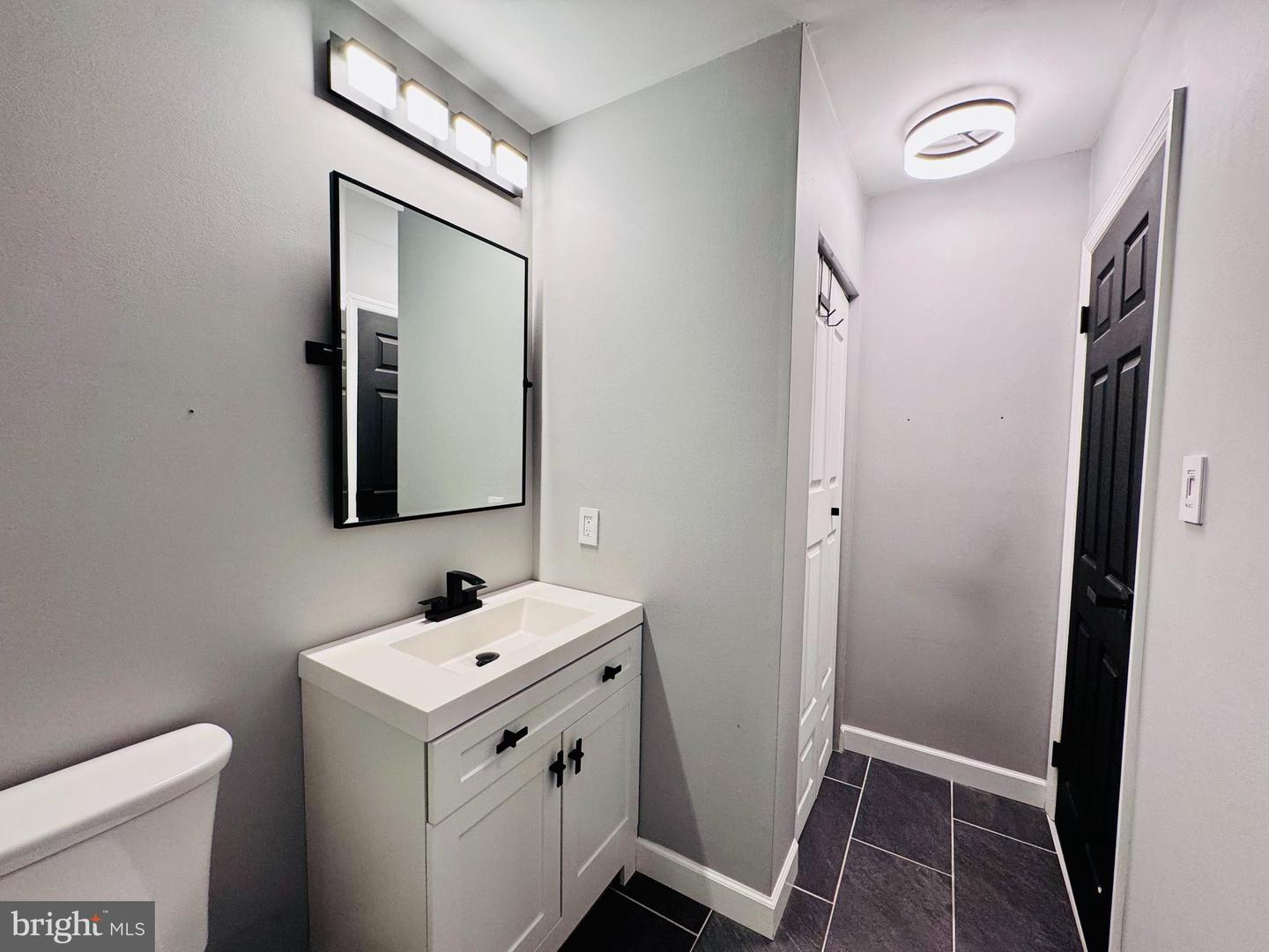 1403 Roberts Way Property Photo 20