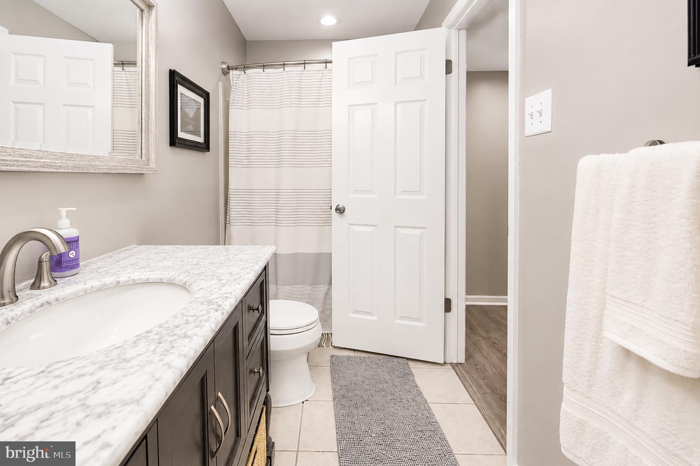 411 Gregorys Way Property Photo 16