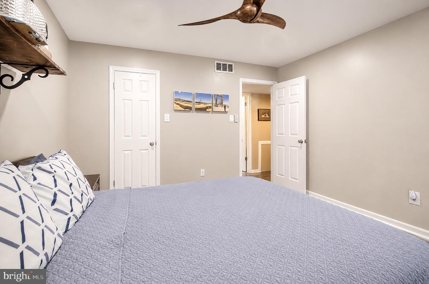411 Gregorys Way Property Photo 25