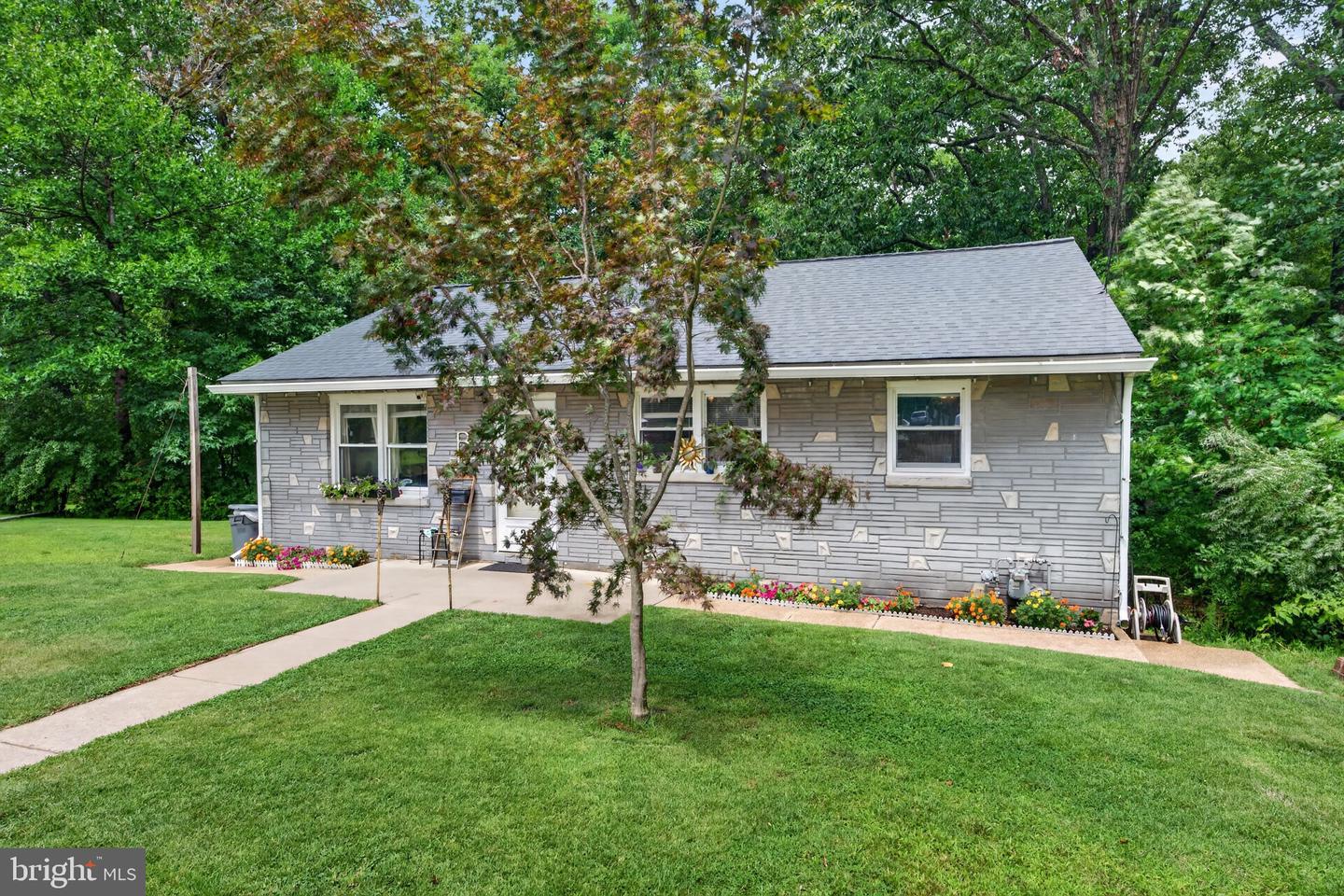 20 Meehan Blvd Property Photo 44