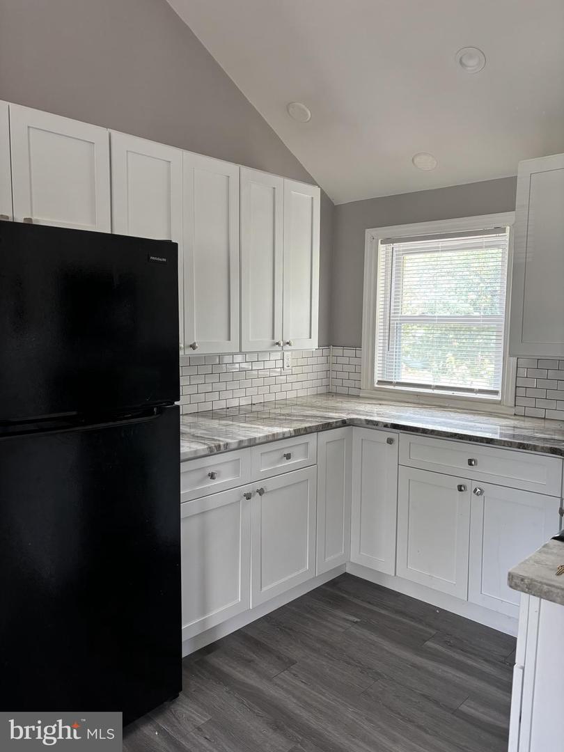 501 Rt W Property Photo 4