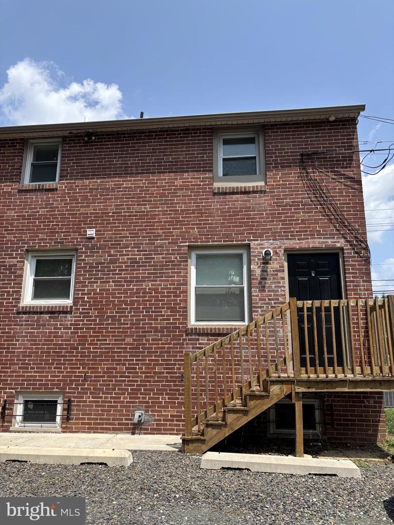 501 Rt W Property Photo 13