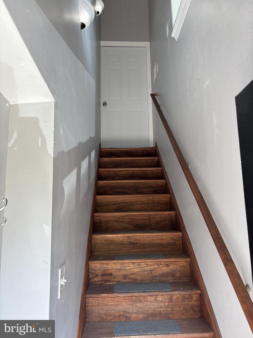 501 Rt W Property Photo 14