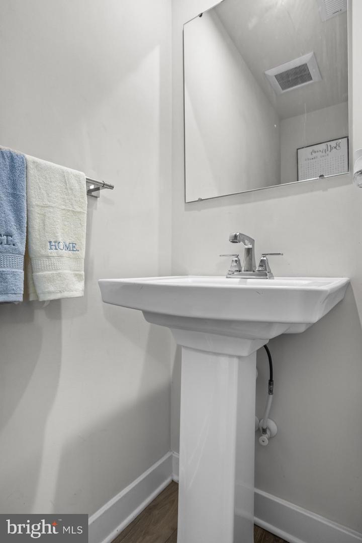 174 Freedom Way Property Photo 13