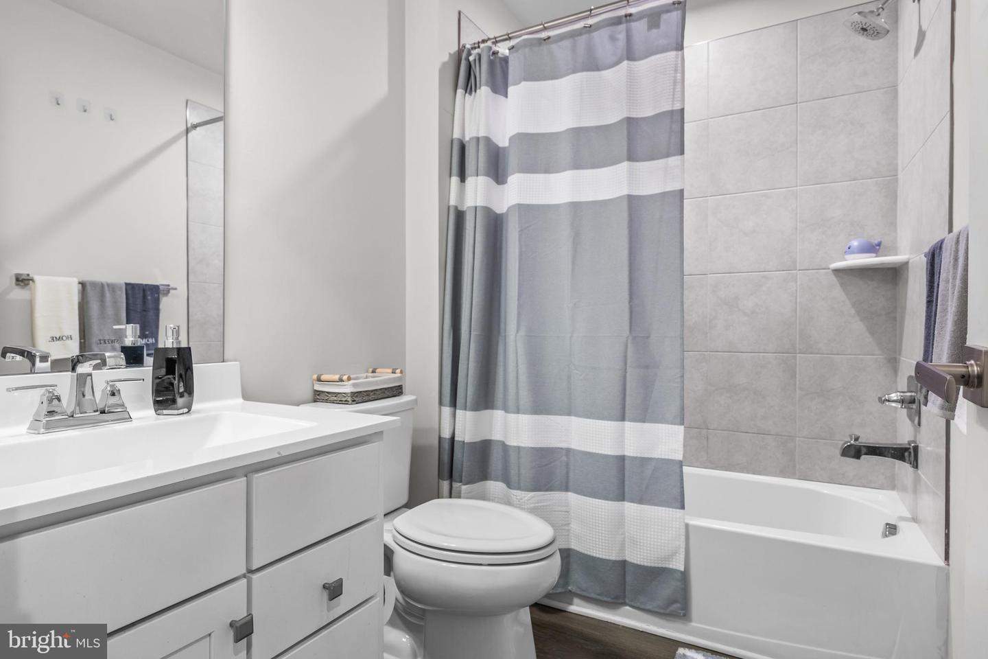 174 Freedom Way Property Photo 24