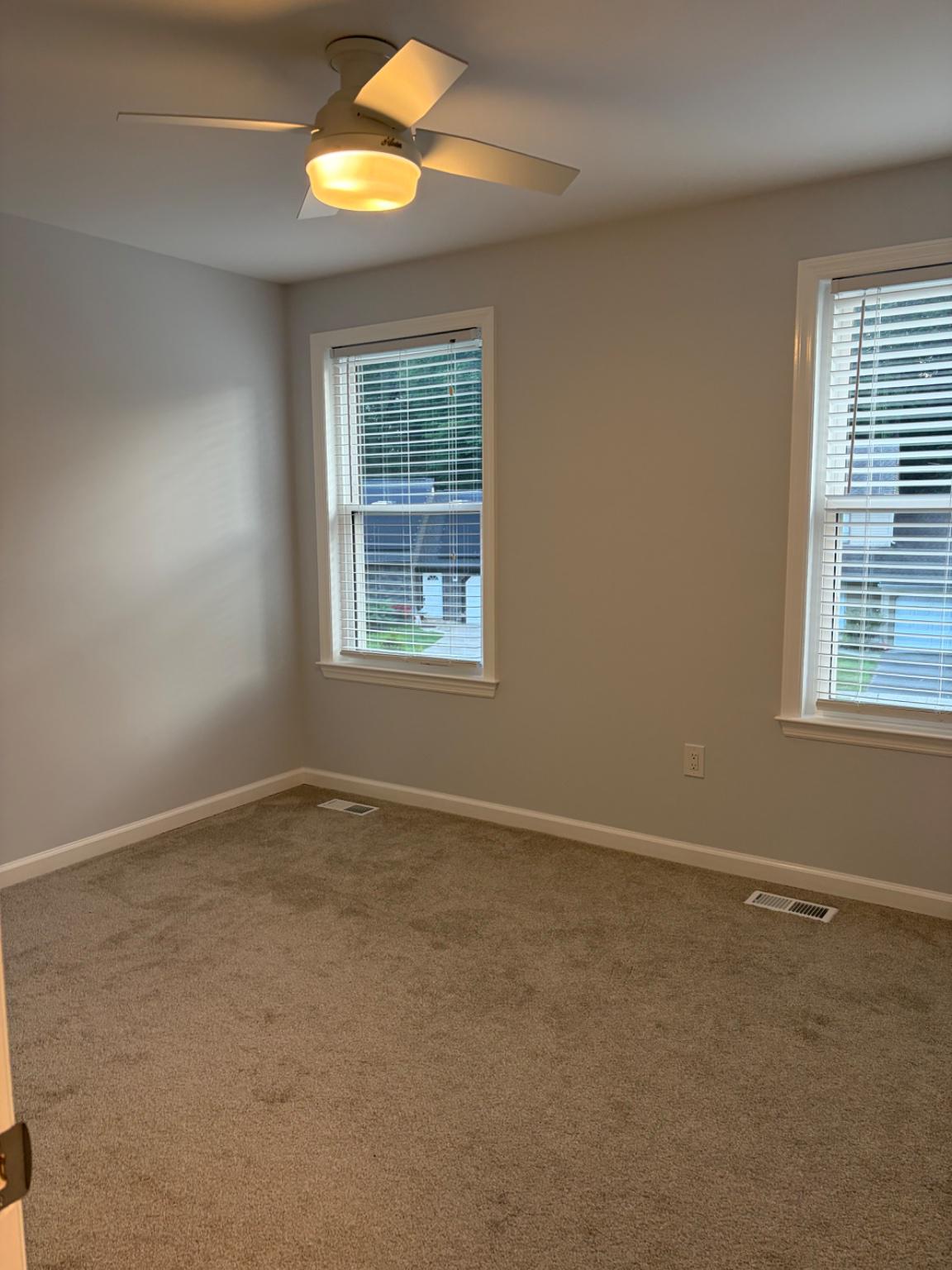 11 Acorn Ct Property Photo 12