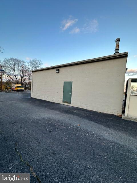 31 W Lakeview Ave Property Photo 7