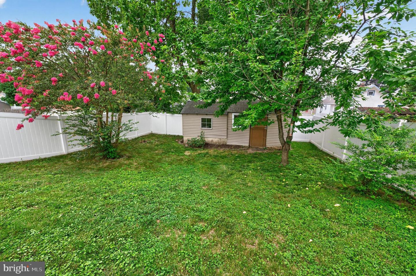 75 Knight Ave Property Photo 24