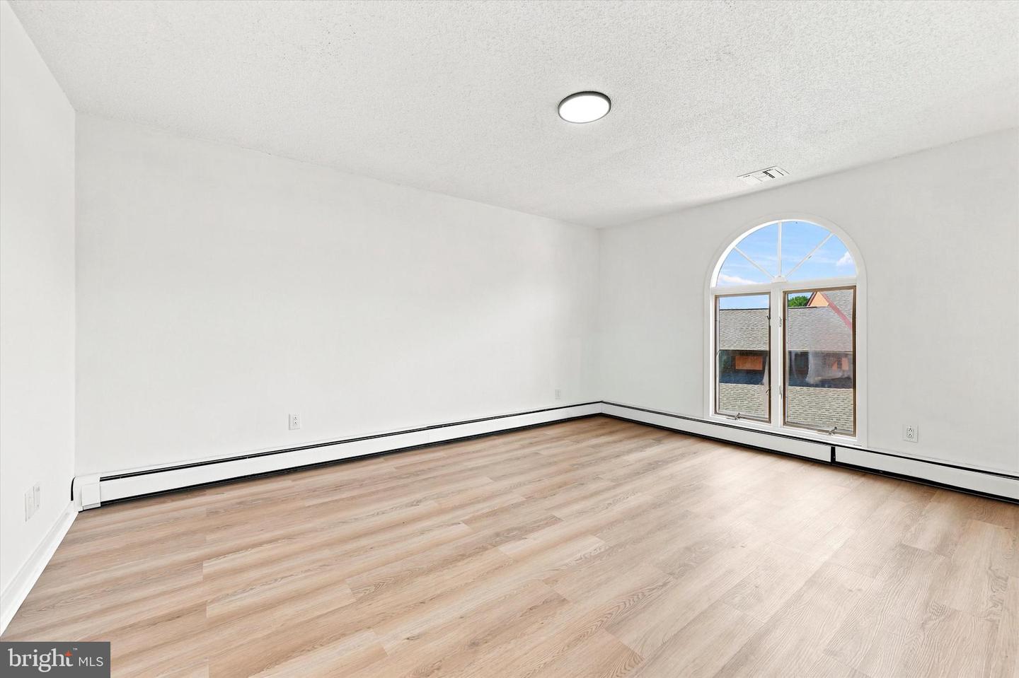 145 Centura Property Photo 6