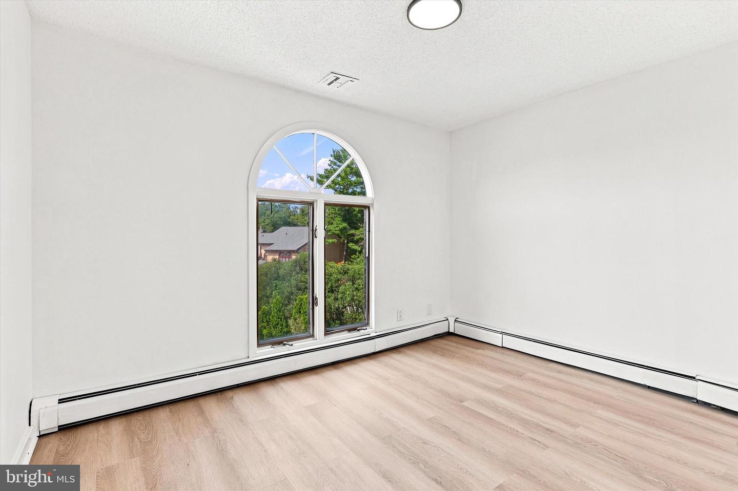 145 Centura Property Photo 10