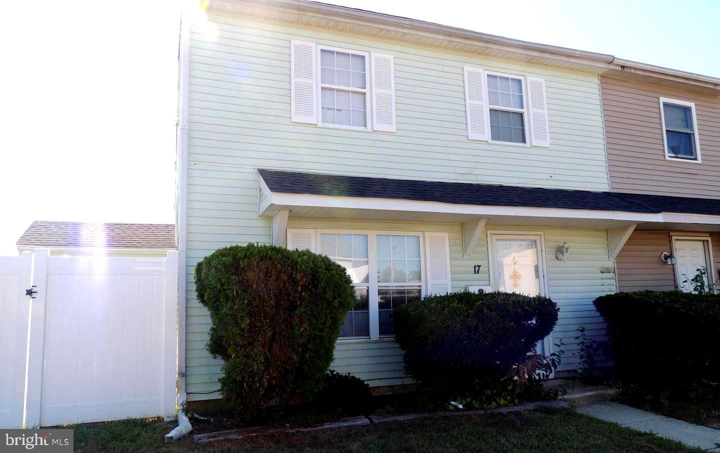 17 Lehigh Ct Property Photo 1