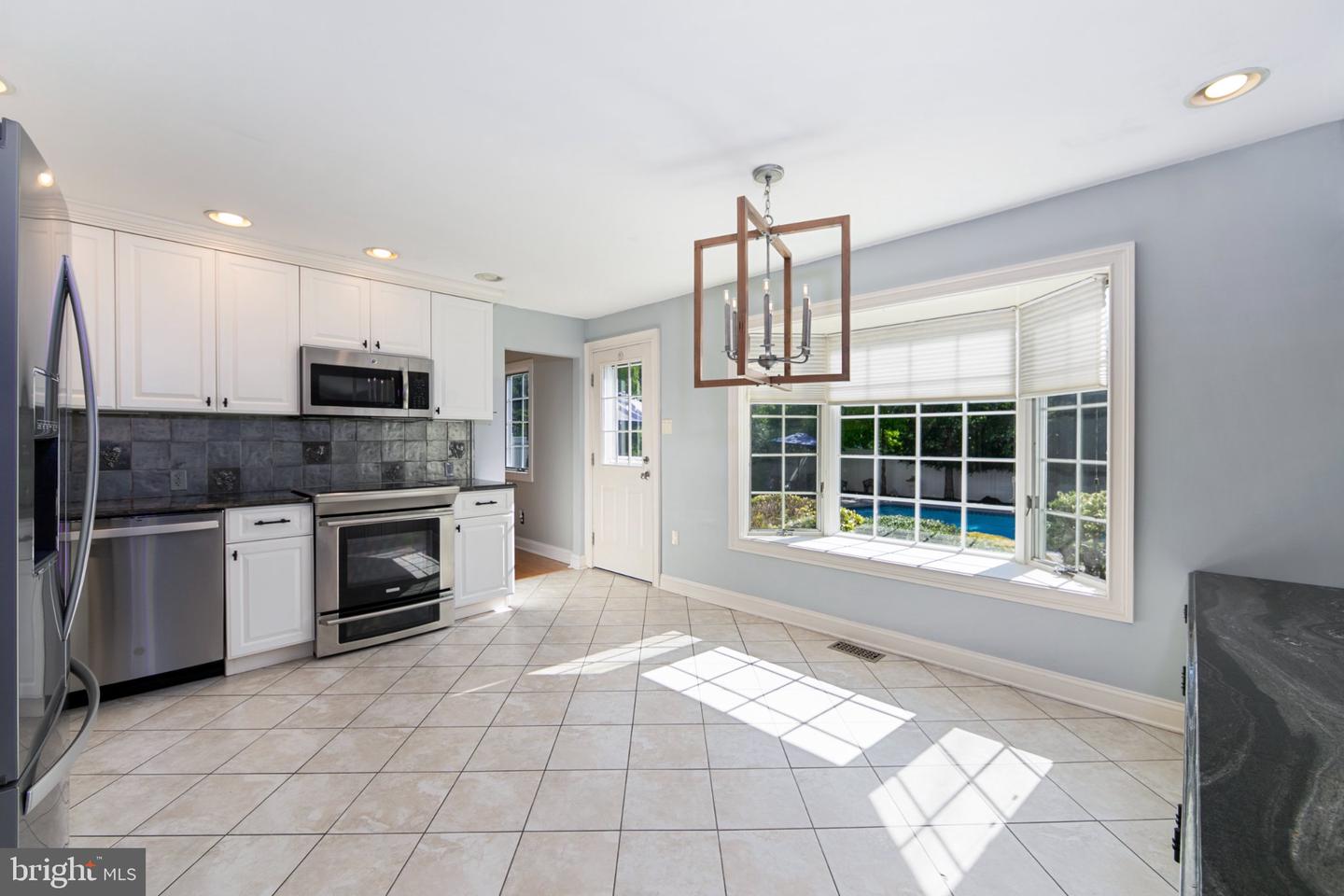 9 Forest Hill Dr Property Photo 14
