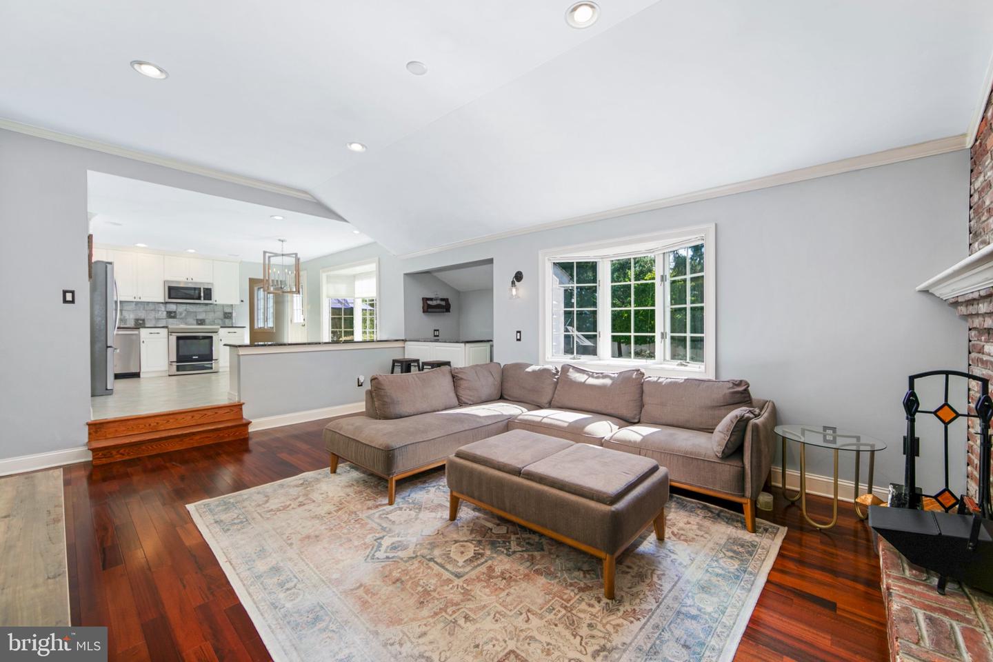 9 Forest Hill Dr Property Photo 17
