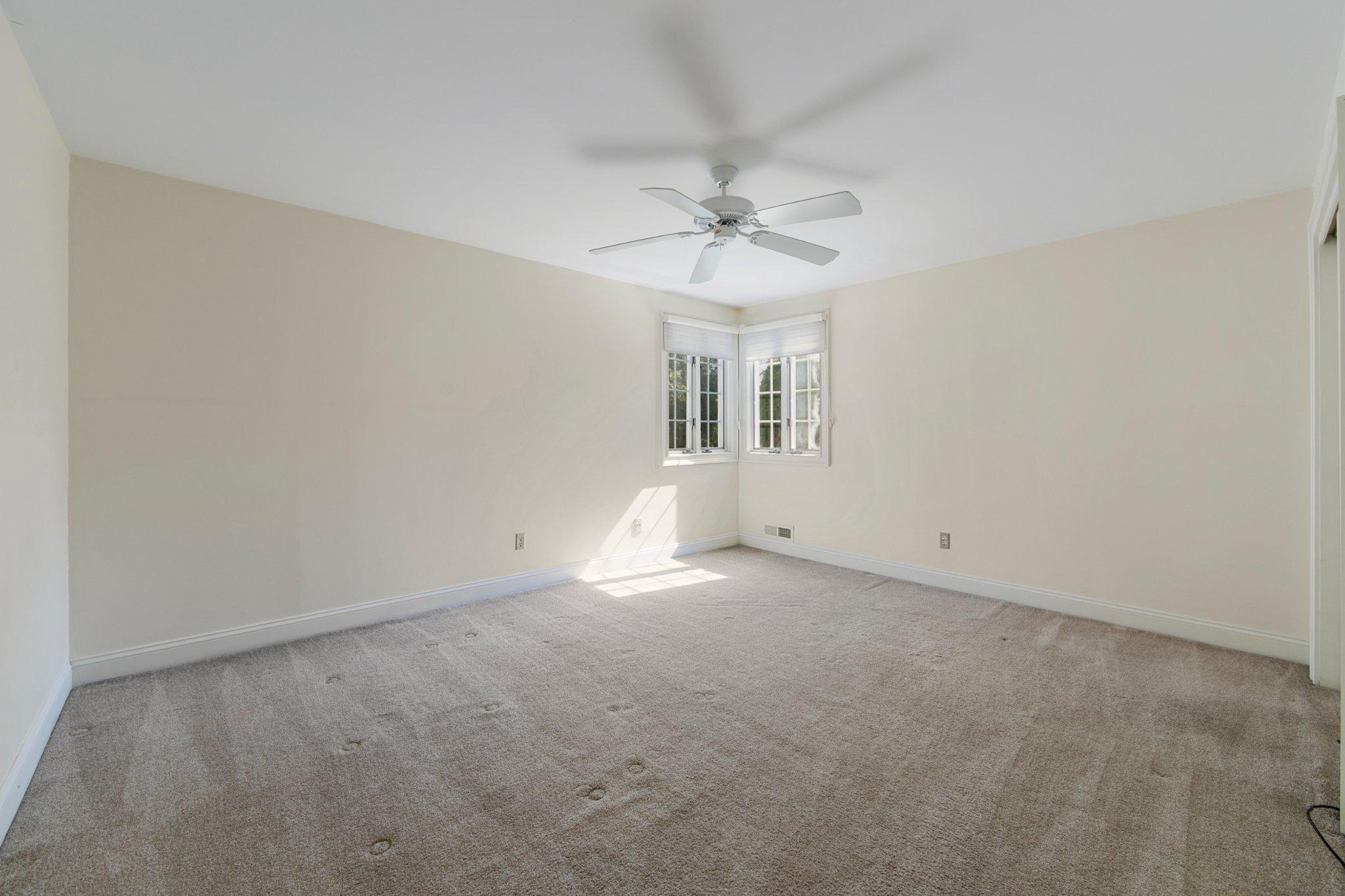 9 Forest Hill Dr Property Photo 23