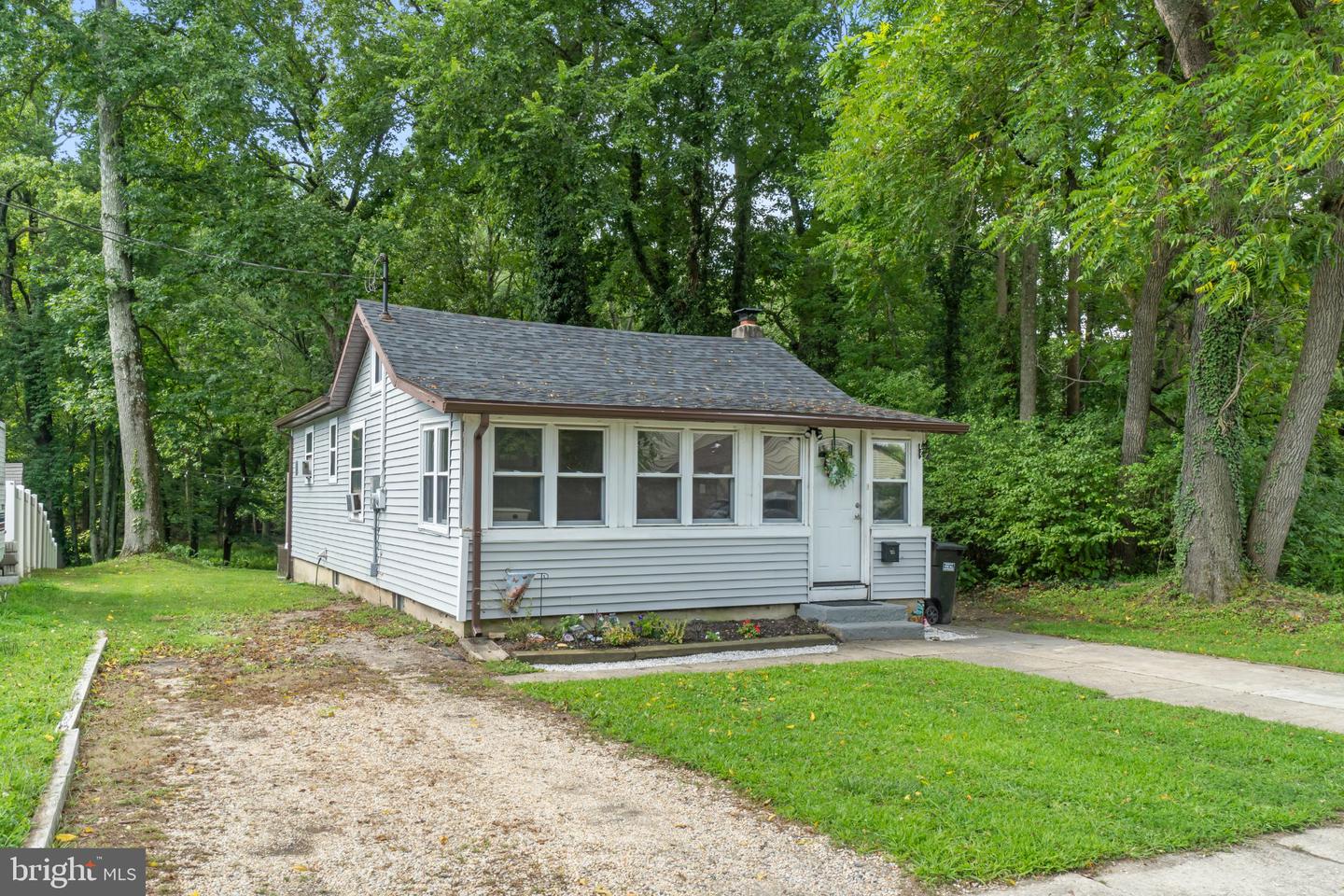 1 Cross Rd Property Photo 1
