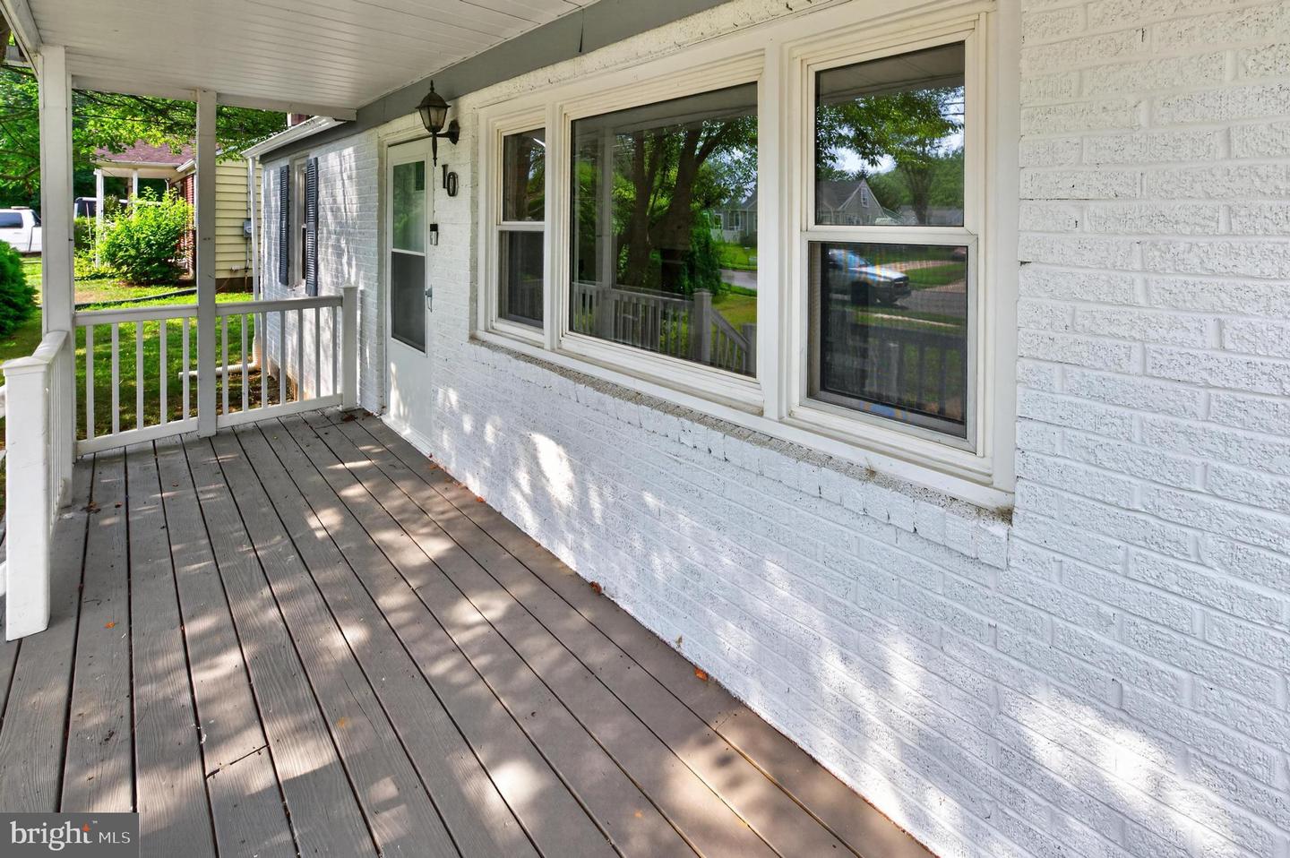 10 Bergen Ave Property Photo 2