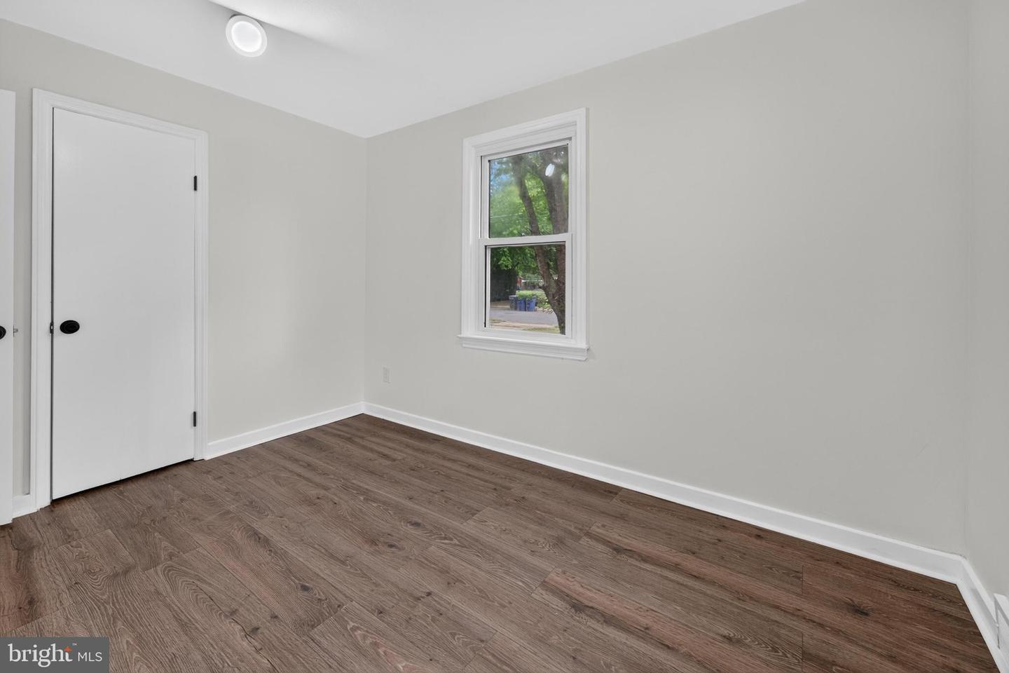 10 Bergen Ave Property Photo 10