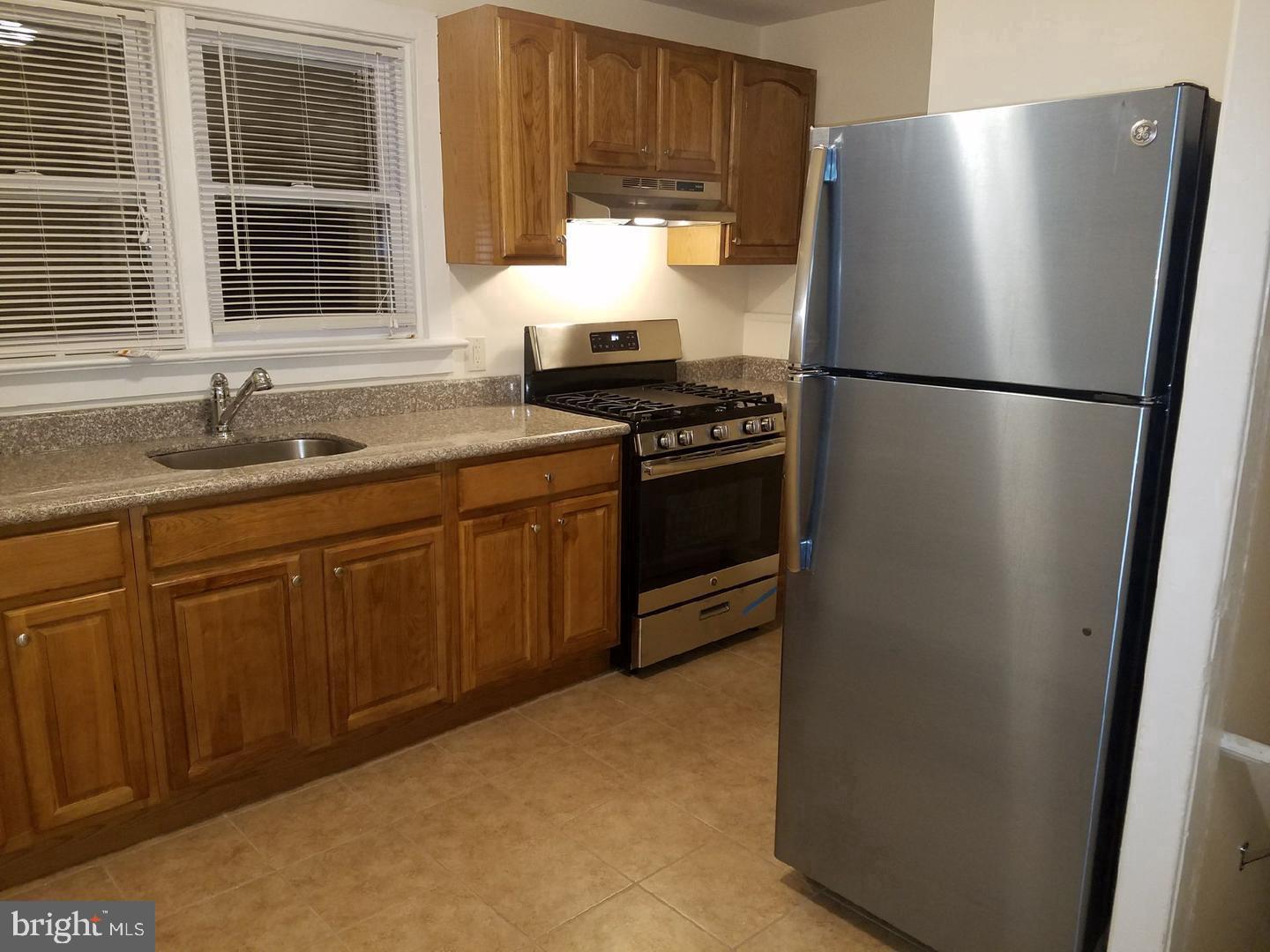 511 S Broadway #2 Property Photo 1