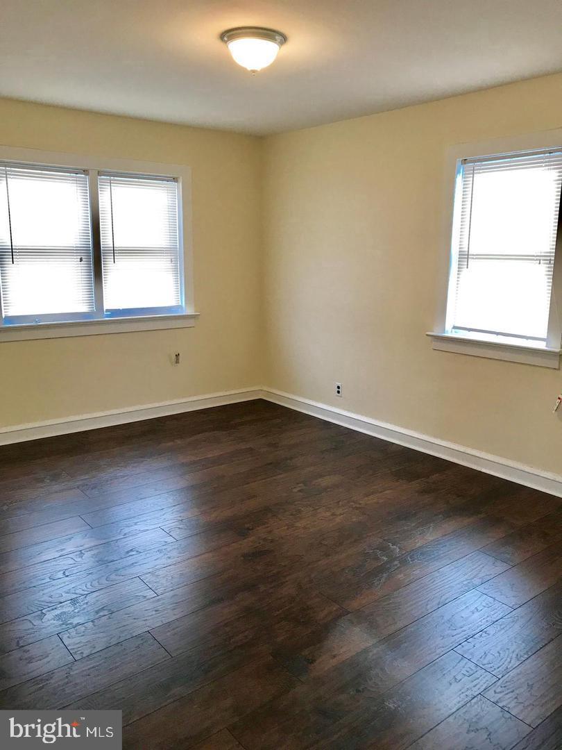511 S Broadway #2 Property Photo 3