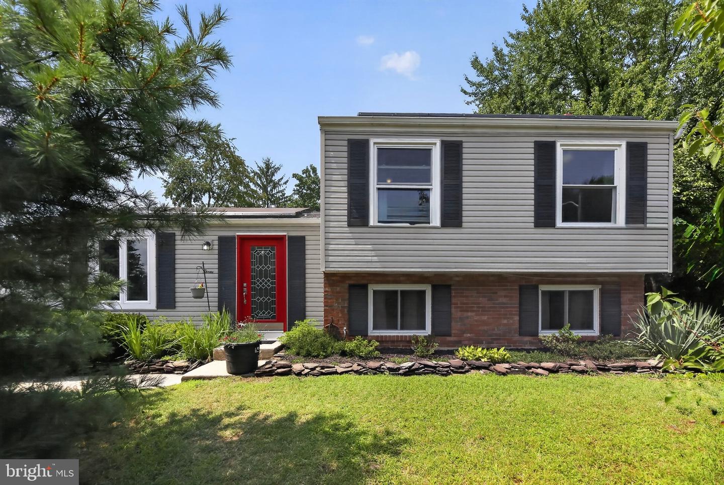 3 Foxwood Ct Property Photo 1