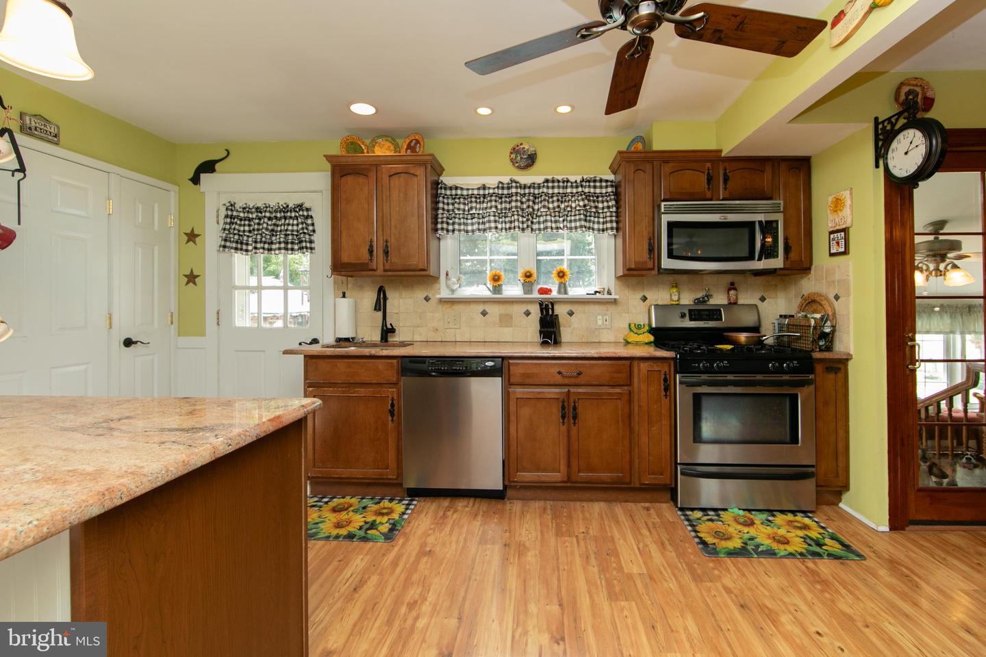 1209 Cedar Dr Property Photo 8