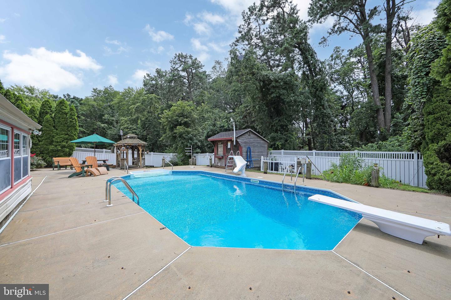 1209 Cedar Dr Property Photo 35