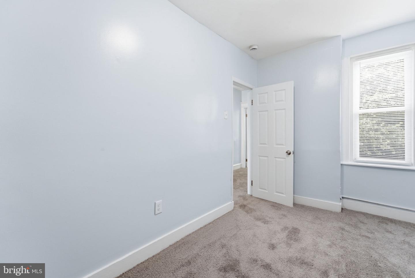 1275 Everett St Property Photo 17