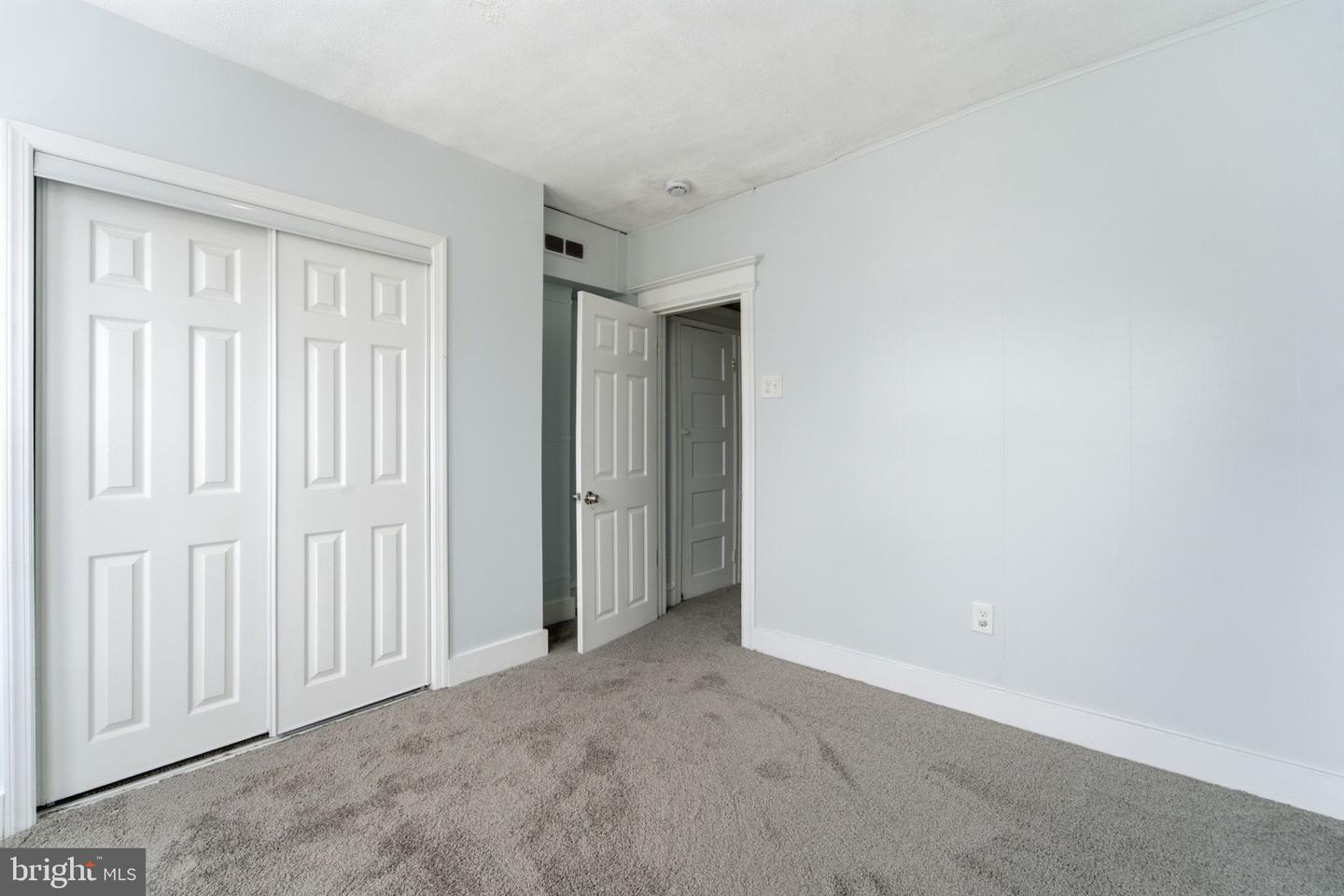 1275 Everett St Property Photo 19