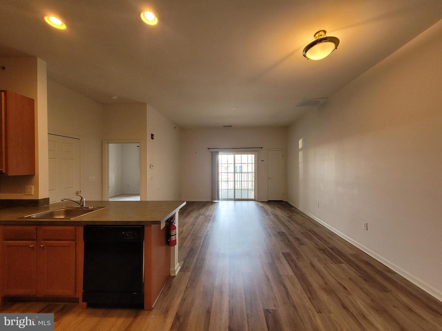 436 Highland Ests Property Photo 4