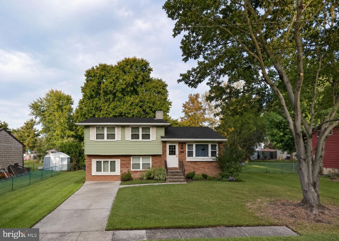 6 Hearne Dr Property Photo 1