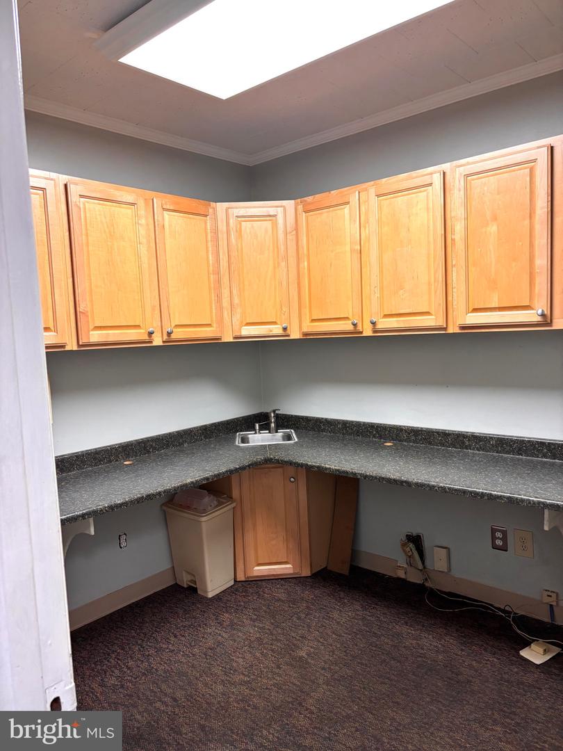 27 Covered Bridge Rd Property Photo 8